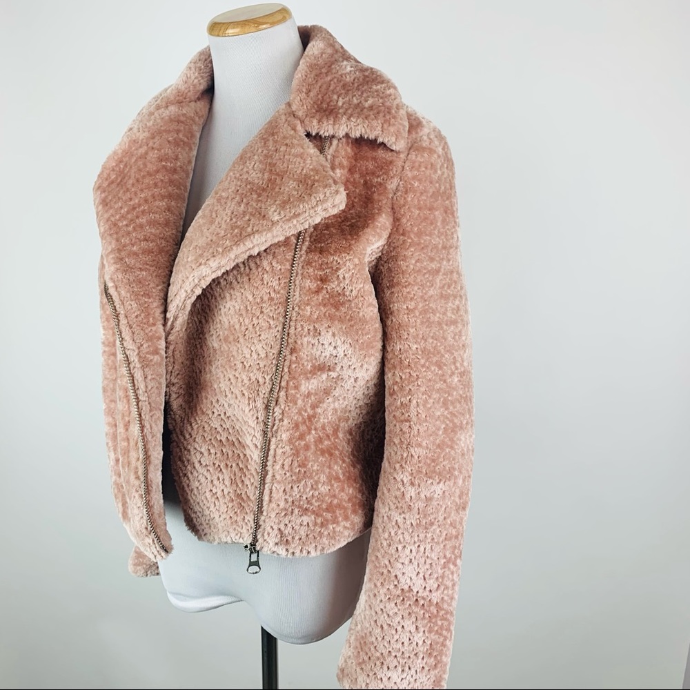Lulu’s Cozy Business Pink Faux Fur Moto Jacket S - Picture 6 of 12